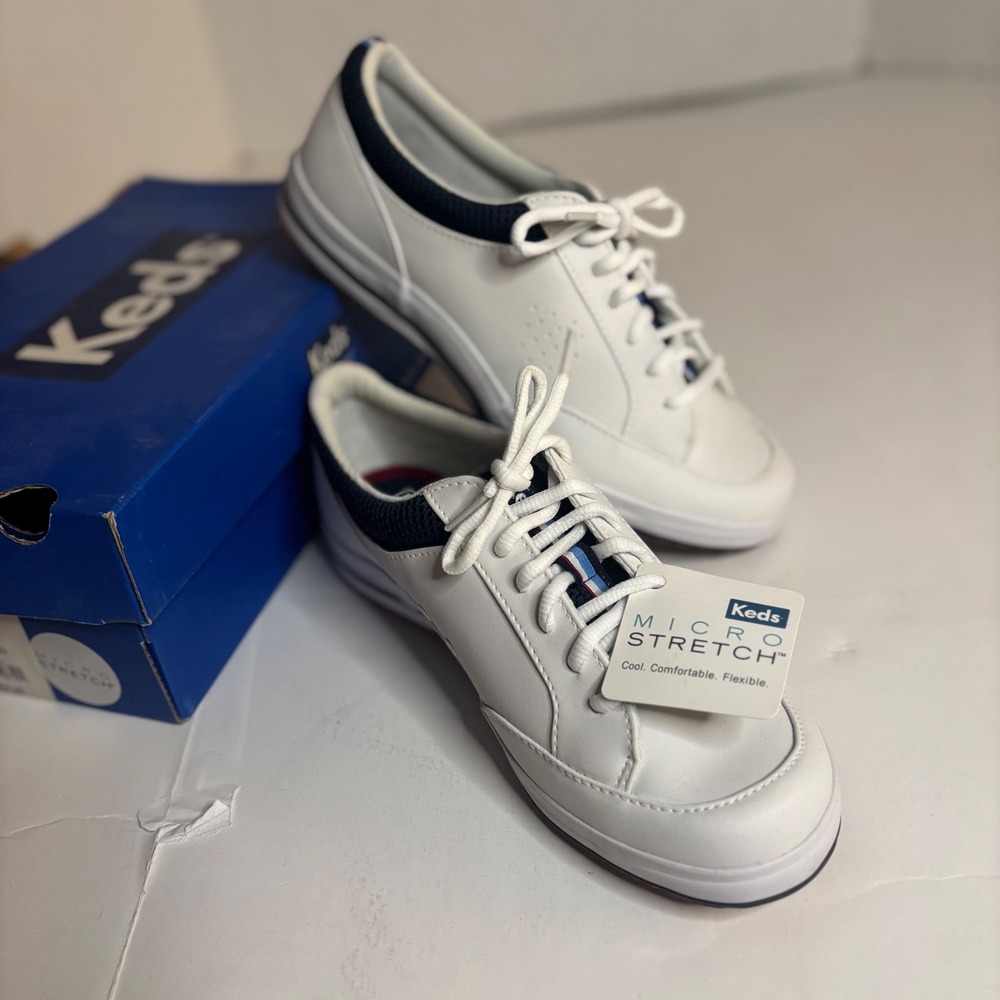 Keds Rebellio 7.5 White Navy Stretch Ortholite Sneakers Office Teacher School